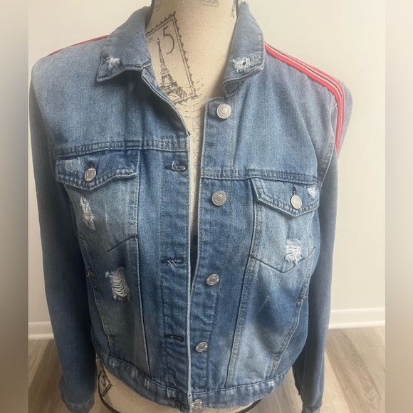Red Striped Distressed Jean Jacket! - Picture 6 of 13
